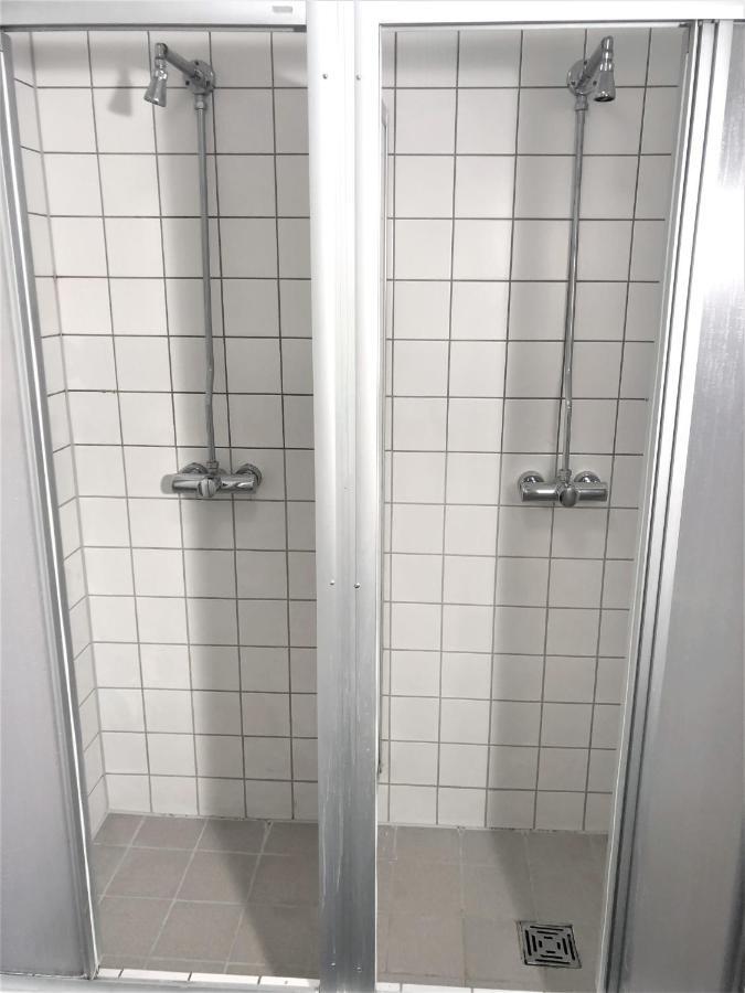 Hostel Fabrik - *